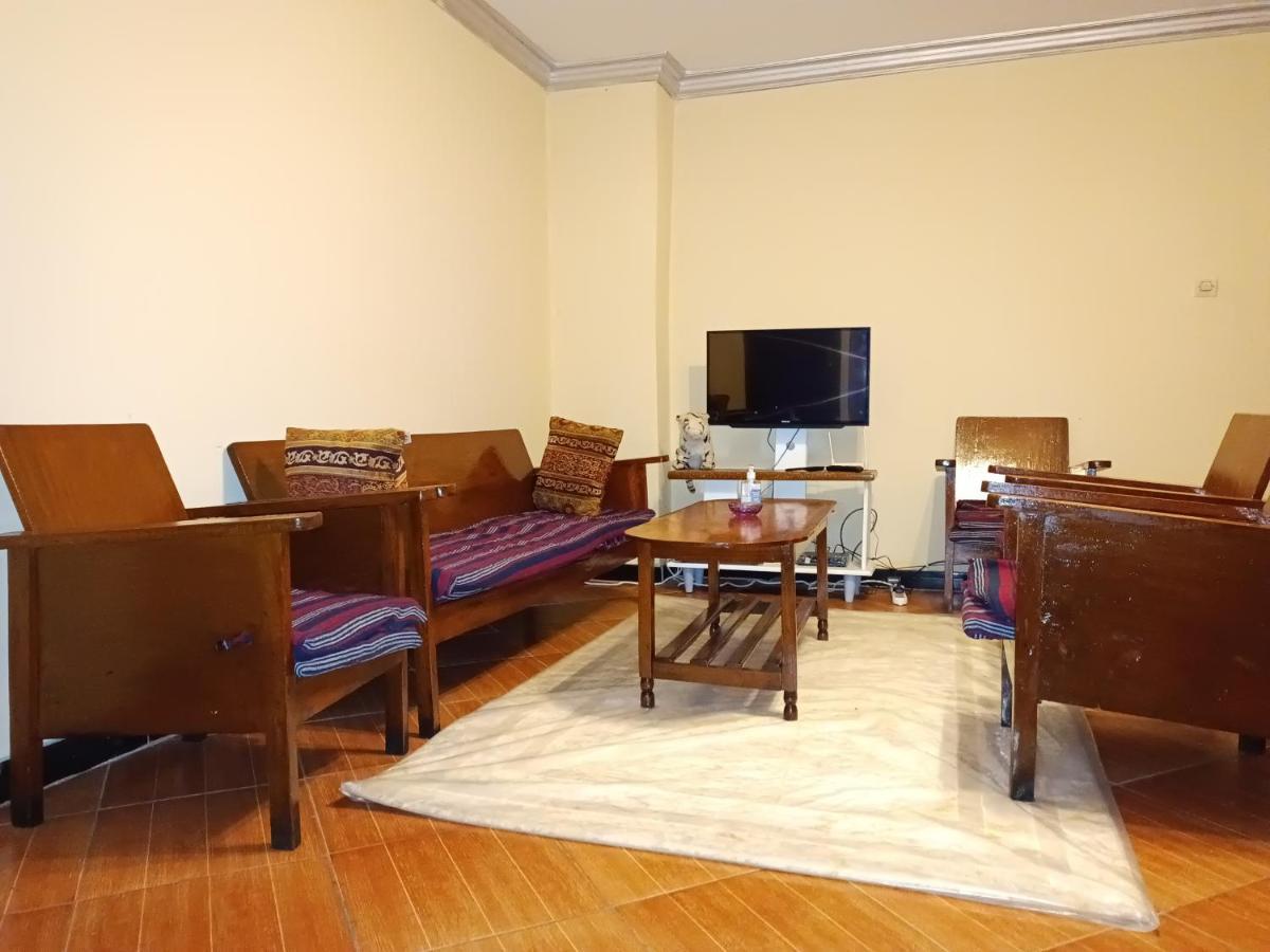 Fully Furnished Condo In The Center Of Адис Абеба Екстериор снимка